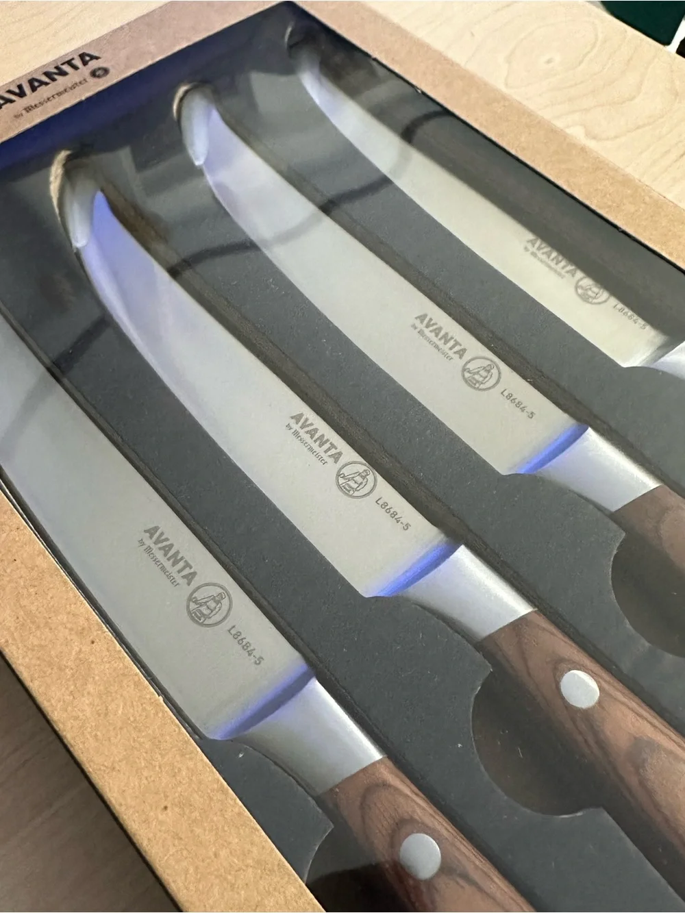NWT Messermeister Avanta 4-Piece Steak Knife Set with Brown Pakkawood Handles